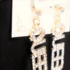 QUEEN Rhinestone Crystal Earrings in Gold